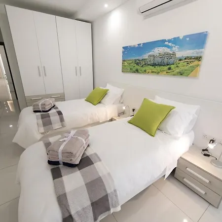 Orion 4a New State Of The Art Family St. Paul's Bay