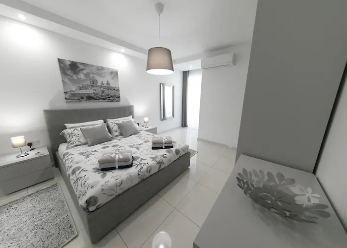 Orion 4a New State Of The Art Family St. Paul's Bay