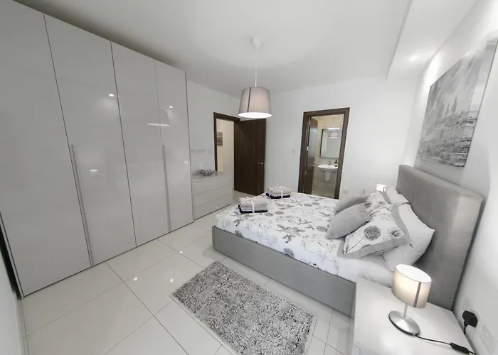 Orion 4a New State Of The Art Family St. Paul's Bay